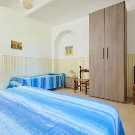 Apartman Mare Etrusco 9 *